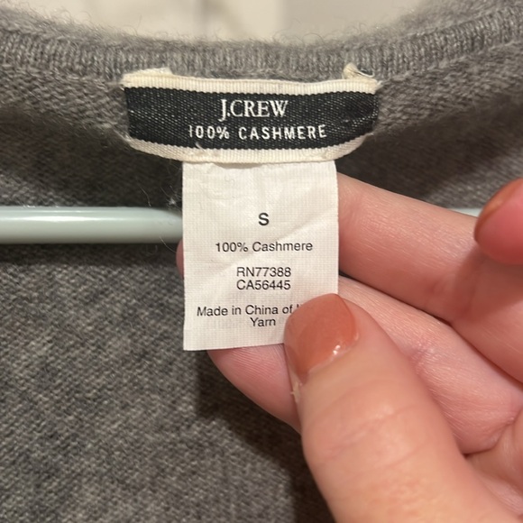 J Crew cashmere fitted hooded sweater.  Gorgeous. - Picture 2 of 9